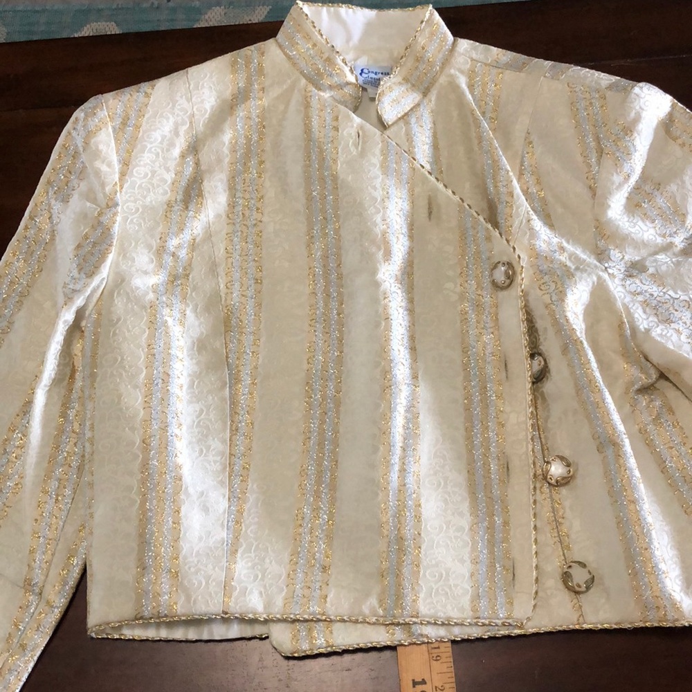 Women’s show jacket